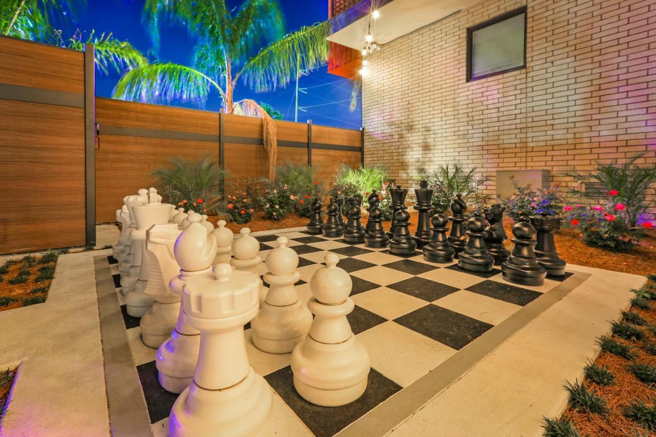 Stunning Townhouse With Amenities Vila Nova Orleães Exterior foto
